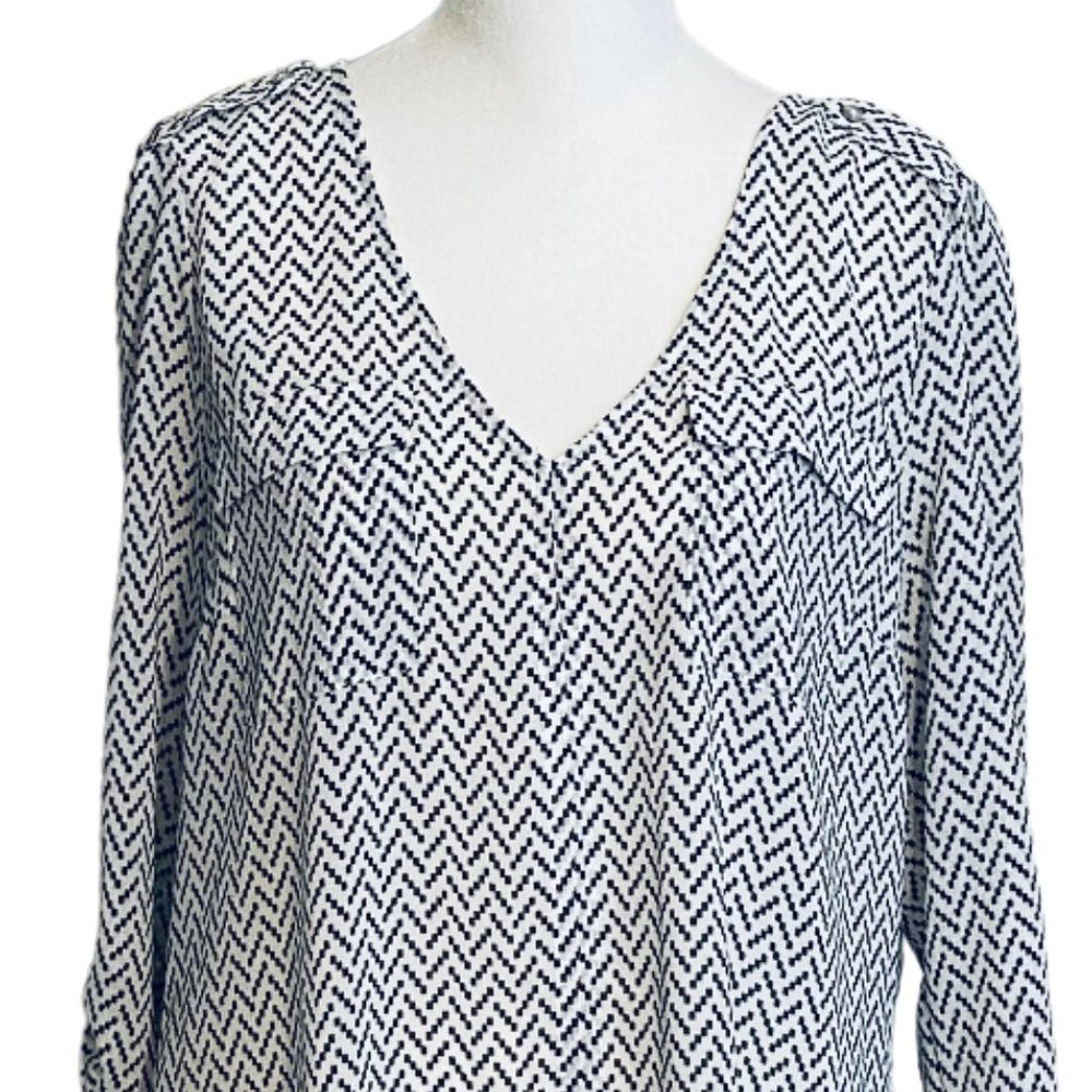 🌴 Candie’s Top/Blouse - Size Large - Picture 3 of 9